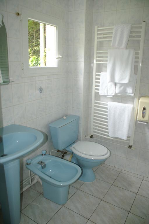 Hotel Celeste Bagneres-de-Luchon ห้อง รูปภาพ